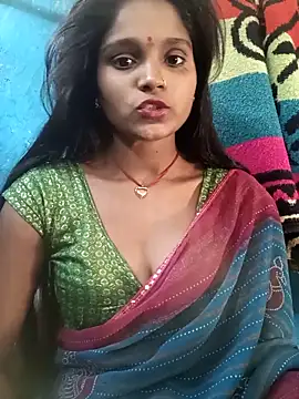 Snapshot of Harini_Gautam chatting on 11/18/25, 06:40 Harini Gautam online show from 11/18/25, 06:40