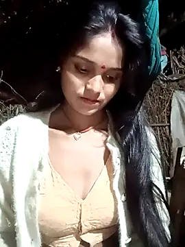 Snapshot of Harini_Gautam chatting on 11/26/25, 10:55 Harini Gautam online show from 11/26/25, 10:55