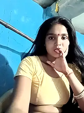 Harini Gautam online show from 03/28/26, 03:11