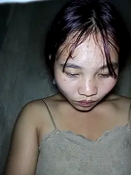 Snapshot of EllyBaby20 chatting on 11/10/25, 02:05 EllyBaby20 online show from 11/10/25, 02:05