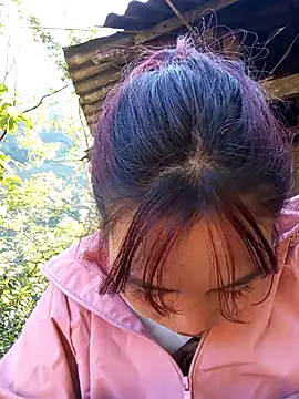 Snapshot of EllyBaby20 chatting on 11/29/25, 02:25 EllyBaby20 online show from 11/29/25, 02:25