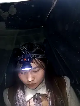 EllyBaby20 online show from 03/04/26, 05:13