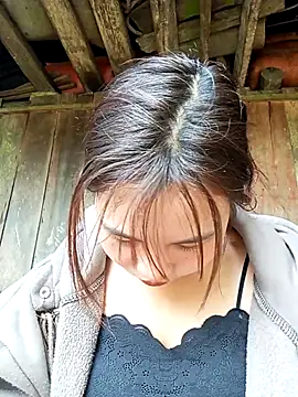 EllyBaby20 online show from 03/19/26, 01:20