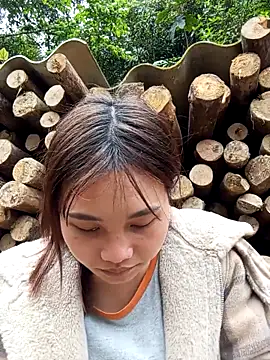 EllyBaby20 online show from 04/02/26, 01:47