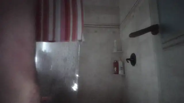 Snapshot of TallDrink11 chatting on 11/30/25, 09:19 TallDrink11 online show from 11/30/25, 09:19