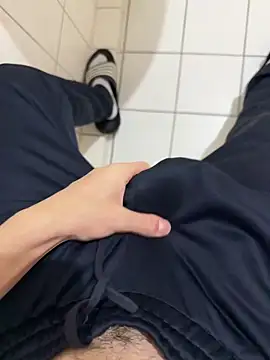 Snapshot of Dicksxd chatting on 09/10/25, 06:52 Dicksxd online show from 09/10/25, 06:52