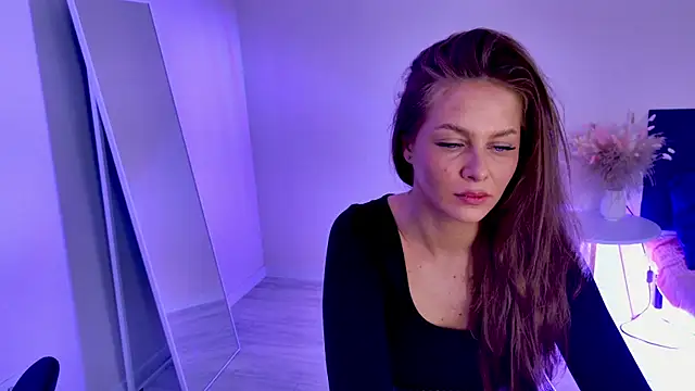 Snapshot of Shawty_Sue chatting on 11/08/25, 11:21 Shawty Sue online show from 11/08/25, 11:21