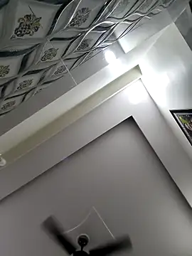 siya00 online show from 09/22/25, 10:01