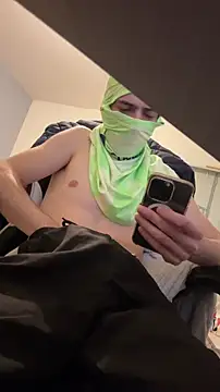 Snapshot of tok_lo24 chatting on 11/23/25, 02:17 tok lo24 online show from 11/23/25, 02:17