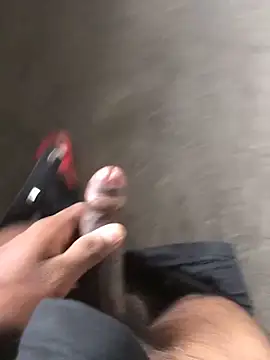 kavi1q1 online show from 10/15/25, 01:06