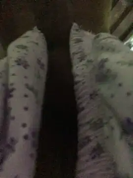 kavi1q1 online show from 04/14/26, 11:33