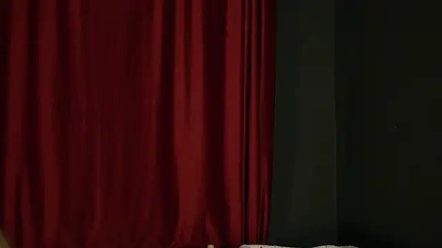 Tracyix online show from 06/03/26, 09:09