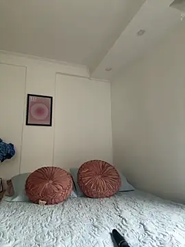 Snapshot of jessy_rios chatting on 11/19/25, 09:26 jessy rios online show from 11/19/25, 09:26