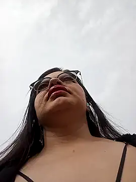 Snapshot of MaryCalypso chatting on 09/19/25, 12:39 MaryCalypso online show from 09/19/25, 12:39