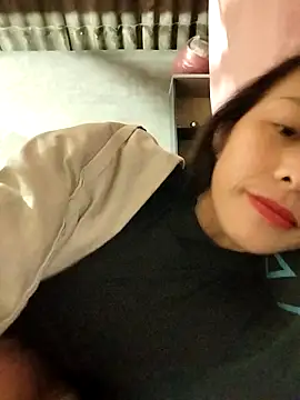 Snapshot of Sinejdk3 chatting on 02/03/26, 10:15 Sinejdk3 online show from 02/03/26, 10:15