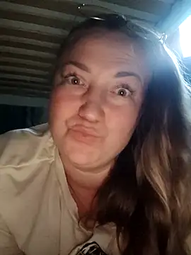 Snapshot of Kiss_Eva chatting on 09/10/25, 08:31 Kiss Eva online show from 09/10/25, 08:31