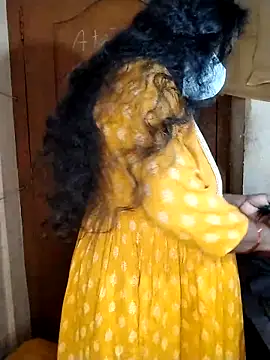 Megha 21 online show from 11/29/25, 10:02