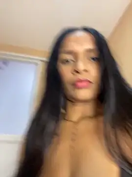 Luna025 online show from 11/12/25, 08:19