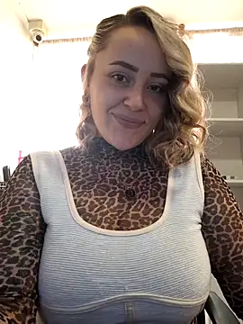 CurvyLust x online show from 09/27/25, 02:44