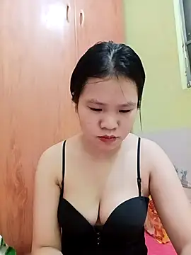 emyeuhss online show from 09/12/25, 03:12