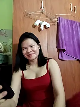 emyeuhss online show from 10/12/25, 04:06