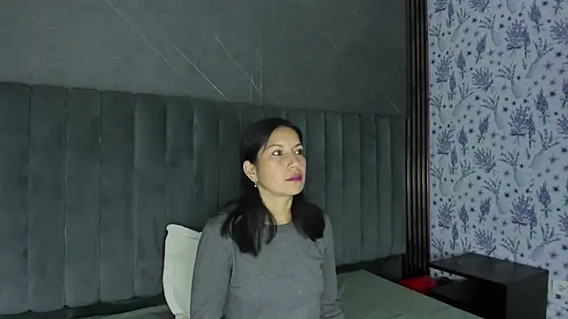 Megan Collinss  online show from 01/08/26, 12:51