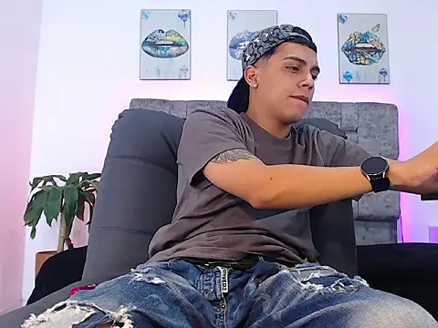 david santos16 online show from 09/28/25, 01:55