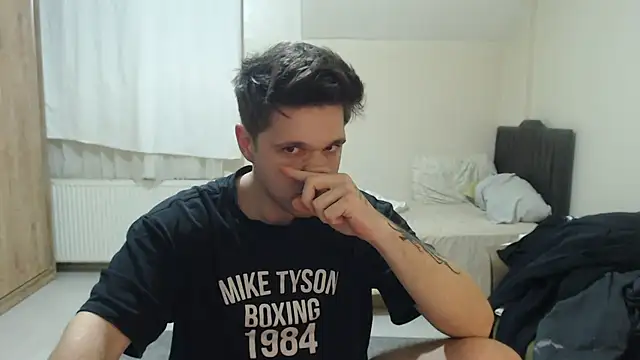 2handsomemann online show from 06/01/26, 06:20