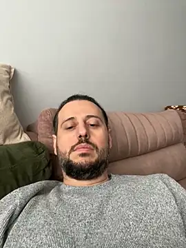 Snapshot of paleron34 chatting on 02/11/26, 09:36 paleron34 online show from 02/11/26, 09:36