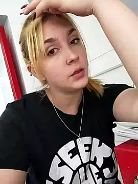 ayebran online show from 10/10/25, 06:51