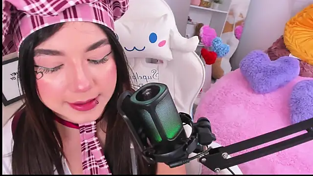 dolce antonellaa online show from 02/21/26, 04:35