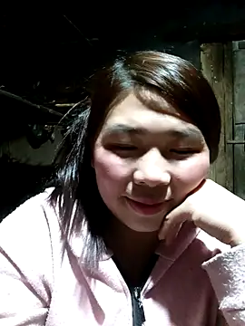 quynhkoolbae online show from 11/20/25, 02:06