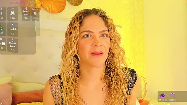 Velora   online show from 12/18/25, 03:45