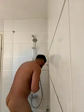 husbandandwifetobe online show from 11/28/25, 01:03