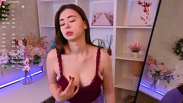 TraciMyntti online show from 01/12/26, 01:22