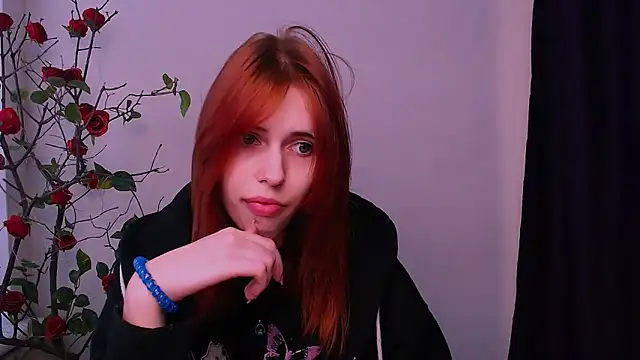 GuessMe    online show from 11/28/25, 07:44