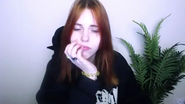 GuessMe    online show from 12/19/25, 04:52