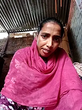 Pinki thakur 1 online show from 12/14/25, 09:03