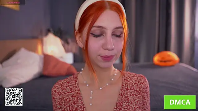 Venelopa online show from 10/20/25, 03:12