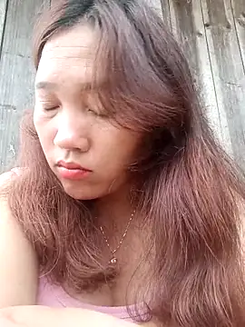 miumiu 00 online show from 09/18/25, 01:51