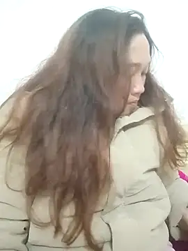 miumiu 00 online show from 02/05/26, 12:10