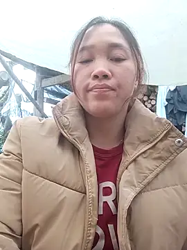 miumiu 00 online show from 02/23/26, 07:50