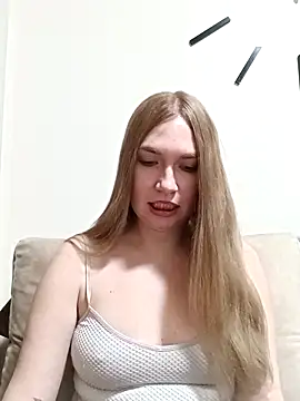 KisaVixen online show from 03/18/26, 09:51