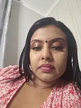 Indian GlowingMiax online show from 11/10/25, 05:06