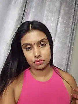 Indian GlowingMiax online show from 02/15/26, 09:52