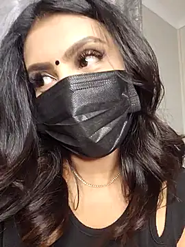 Indian GlowingMiax online show from 03/21/26, 10:09