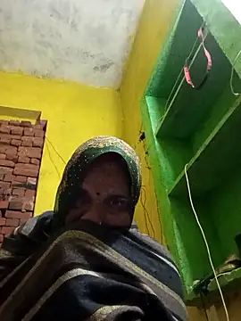 Snapshot of Rubi12A chatting on 12/13/25, 09:42 Rubi12A online show from 12/13/25, 09:42