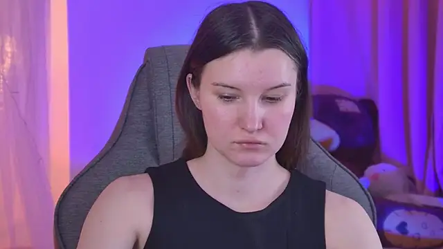 AgataWillis online show from 04/10/26, 05:01