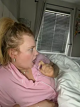 MysteriousMylaX online show from 03/29/26, 01:33