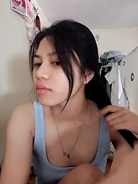 Katanh online show from 10/19/25, 04:13